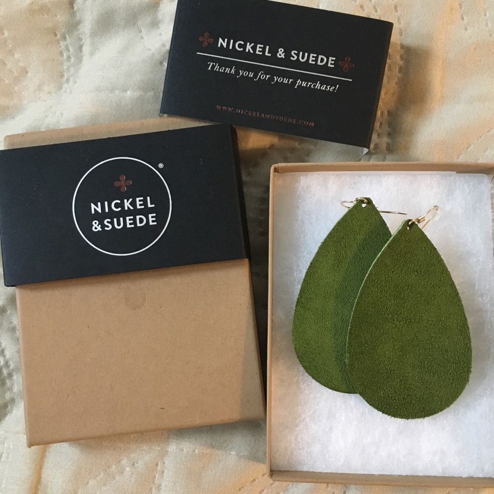 Nickel and Suede leather earrings